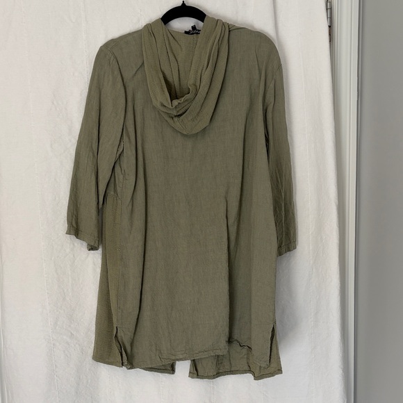 Olive Green Button-Front Tunic - Picture 3 of 3